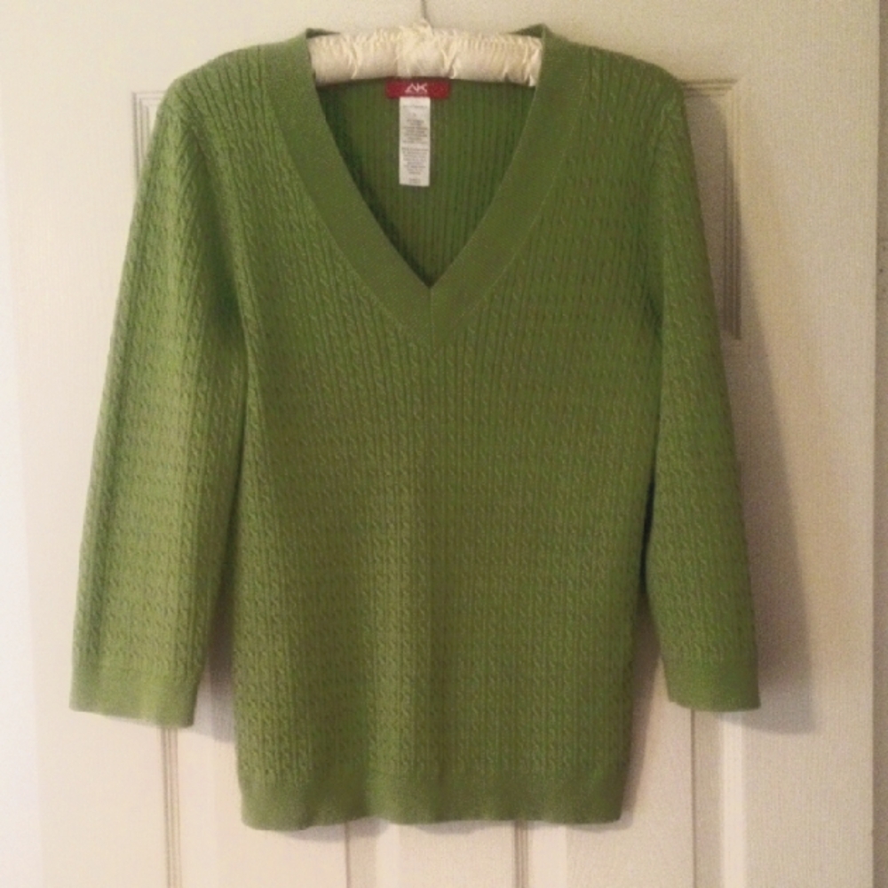 Anne Klein Sport Green V-Neck Knit Sweater